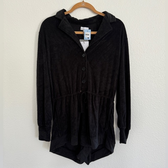 NWT Danielle Bernstein Black Terry Cloth Romper - Size Small - Picture 1 of 3